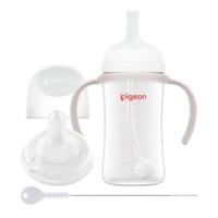 Pigeon SofTouch 2-Step Straw Bottle Set 6+ Months 240mL images 0