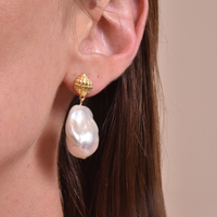 Culturesse Aquaria Mediterranean Baroque Pearl Earrings images 0