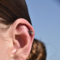 Culturesse Libra Helix Screw Back Earring (Silver Single Piece) images 0