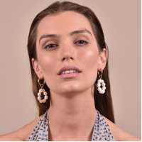 Culturesse River Freshwater Pearl Hoop Earrings images 0