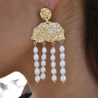 Culturesse Jacinthe 24K Sculpture Pearl Drop Earrings (Imperfect No.2) images 0