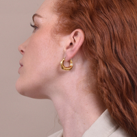 Culturesse Khloe Irregular Huggie Earrrings images 0