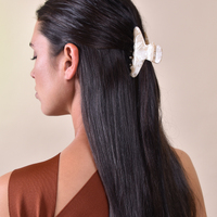 Culturesse Aylin Nude Shimmer Hair Claw - Medium images 0