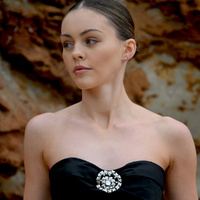 Culturesse Aquarius Artisan Zirconia Pavé Stud Earrings (Silver) images 1