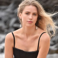 Culturesse Fallen Glamour Drop Earrings (My ears are pierced) images 1