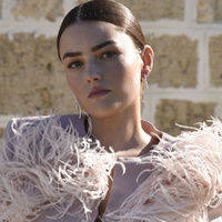 Culturesse Aviva Two Tone Diamante Knot Earrings images 1