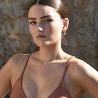 Culturesse Amaris Pomegranate Stud Earrings images 1