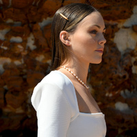 Culturesse Meret Rose-hue Freshwater Pearl Hair Clip images 1