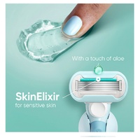 Gillette Venus Deluxe Smooth Sensitive Refill Blades 4 Pack images 2