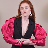 Culturesse Laurent 22K Luxury Baroque Pearl Hoop Earrings images 2