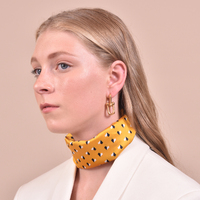 Culturesse Dairine Gold Solid Huggie Earrings images 2