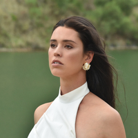 Culturesse Antoinette 22K Pearl Bouquet Earrings images 2
