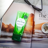 Plunketts 90% Pure Aloe Vera Moisturiser 200mL images 3