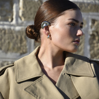 Culturesse Hanako Sculpture Ear Cuff (Silver Pair) images 3