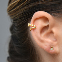 Culturesse Bente Artisan Diamante Cuff Earring (Gold) images 3