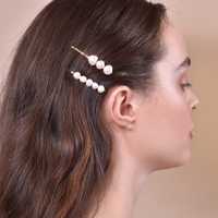 Culturesse April Freshwater Pearl Hair Clip Set images 3