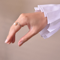 Culturesse Venice Pearl Dangle Ring images 3