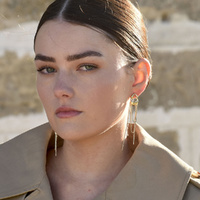 Culturesse Stellar Drape Diamante Tassel Earrings (Gold) images 4