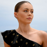 Culturesse Gemini Artisan Zirconia Pavé Stud Earrings (Gold) images 5