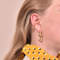 Culturesse Dairine Gold Solid Huggie Earrings images 5