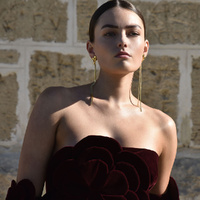 Culturesse Lucian Gold Heart String Earrings images 5