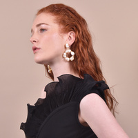 Culturesse Laurent 22K Luxury Baroque Pearl Hoop Earrings images 6