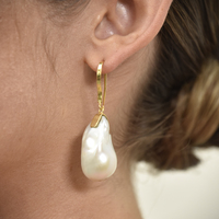 Culturesse Agata 24K Baroque Pearl Drop Earrings images 6