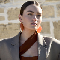 Culturesse Raya Bold Arc Resin Drop Earrings (Sunset Peach) images 6