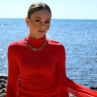 Culturesse Dejouer 24K Textured C Hoop Earrings images 6