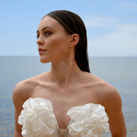 Culturesse Haven Artisan Sculptured Heart String Earrings (Gold) images 6