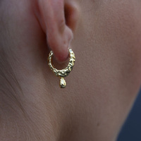 Culturesse Jaune Textured Teardrop Huggie Earrings (Gold) images 7