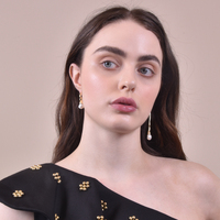 Culturesse Ellen Mismatching Pearl Drop Earrings images 7