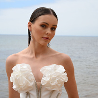 Culturesse Haven Artisan Sculptured Heart String Earrings (Silver) images 7