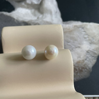 Culturesse Bay Baroque Pearl Stud Earrings (Imperfect No.3) images 8