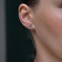 Culturesse Amoris Diamante Knot Stud Earrings (Silver) images 8