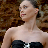 Culturesse Leo Artisan Zirconia Pavé Stud Earrings (Silver) images 8