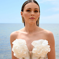 Culturesse Lenore Sculptured Loop Mesh Earrings (Gold) images 8