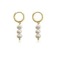 Culturesse Holly Dainty Freshwater Pearl Drop Earrings (Gold)