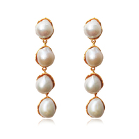 Culturesse Esmerelda Luxury Baroque Pearl Earrings - Gold