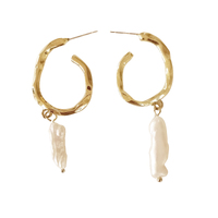 Culturesse Alatea  Freshwater Pearl Hoop Earrings
