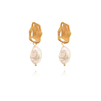 Culturesse Gracee Fluid Pearl Drop Earrings