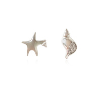 Culturesse Beach Hunt Mismatching Stud Earrings