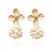 Culturesse Lydia Pearl Bouquet Earrings
