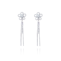 Culturesse Everett Flower Tassel Clip-on Earrings