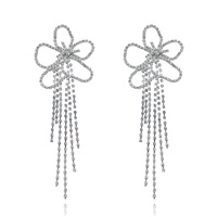 Culturesse Augustin Catwalk Diamante Tassel Flower Earrings