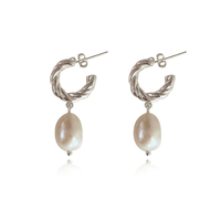 Culturesse Adley Pearl Drop Earrings (Silver)