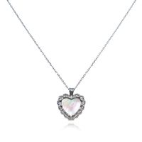 Culturesse Charme Mother of Pearl Heart Pendant Necklace (Silver)