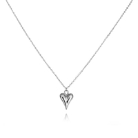 Culturesse Lavinia Classic Love Heart Pendant Necklace (Silver)