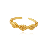 Culturesse Tresor Artisan Scallop Open Ring (Gold Vermeil)