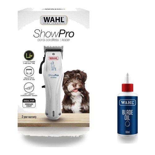 Wahl ShowPro Cord/Cordless Pet Clipper + Blade Oil Care Kit